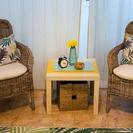 Collosal 公寓 布加勒斯特