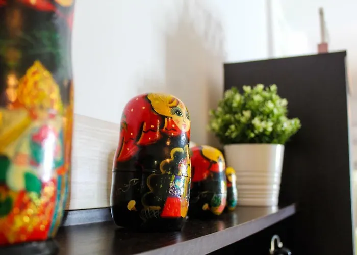 Collosal Apartment *