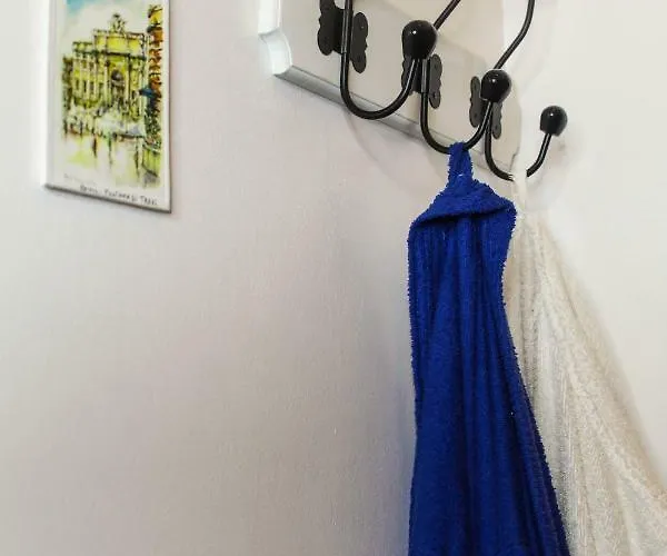 Apartment Collosal *