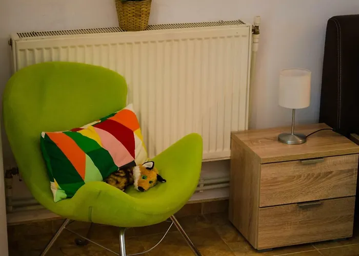 Daire Collosal Bükreş